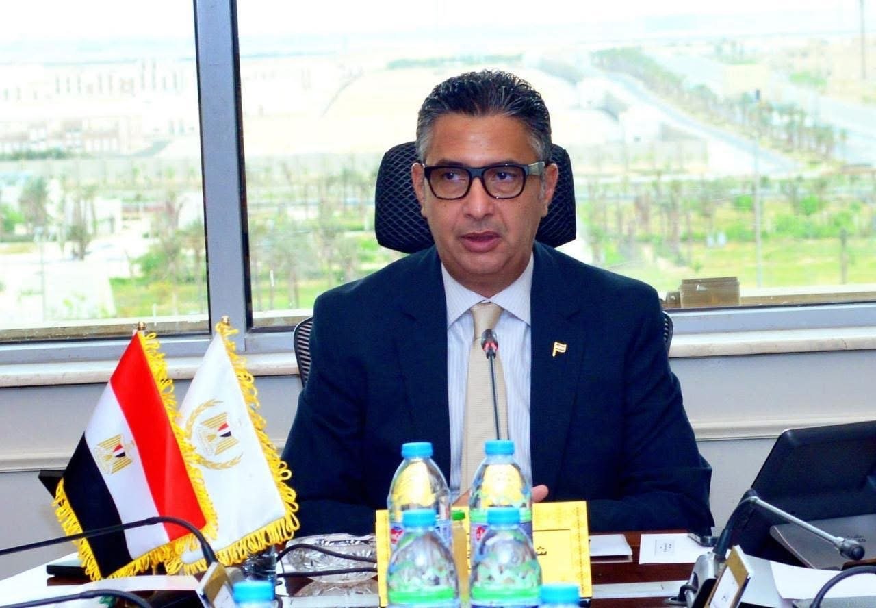 وزير التموين: تغييرات فى ١١ مديرية ل ١٤ قيادة
