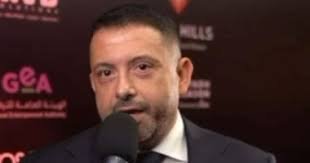 خالد الدسوقي يشيد بفيلم “الست” ويشكر صناع العمل