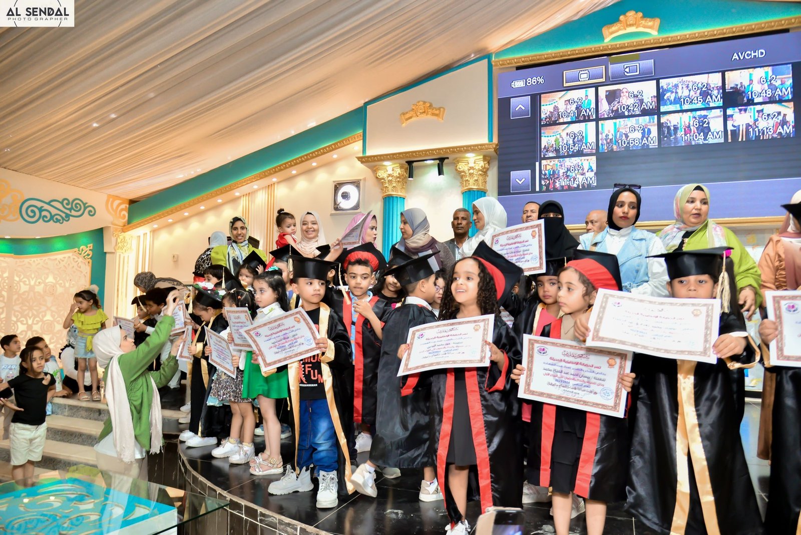 الحضانة الإنجليزية الحديثة تنظم حفل تخريج الدفعة الثامنة لأطفال