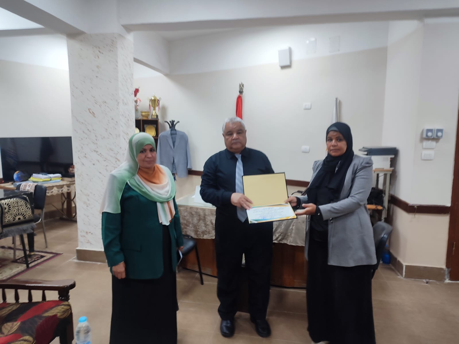 توجيه التربية النفسية بأرمنت يكريم الدكتور صفوت جارح وكيل وزارة 