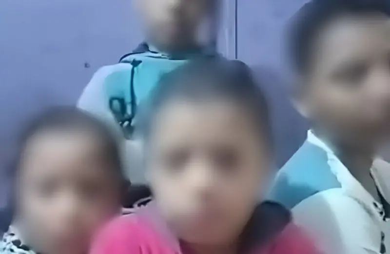 مجلس الوزراء يعلن إغاثة وزارة العمل لسيدة عرضت أطفالها للبيع