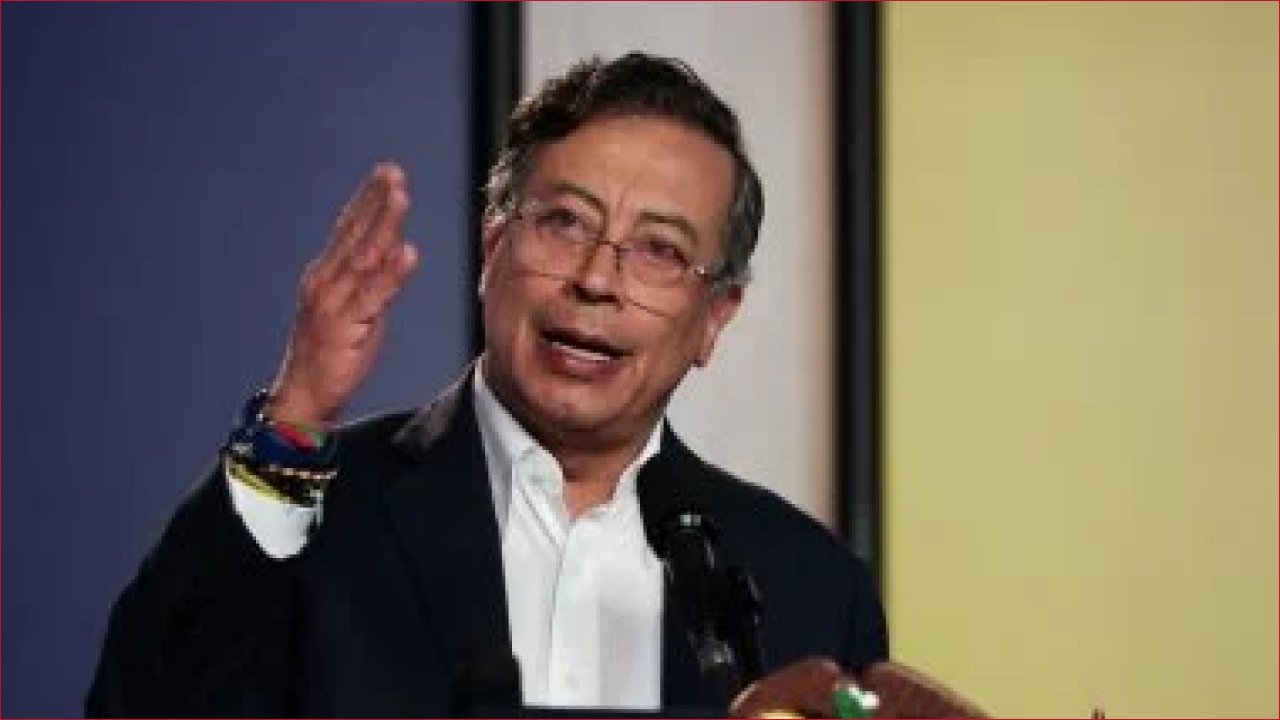 بيترو يدعو أمريكا لتسهيل الحوار في فنزويلا ويكشف عن تهديدات ترامب لكولومبيا