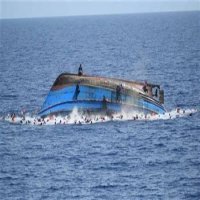 إنقاذ 6 أشخاص إثر انقلاب مركب داخل نهر النيل بالجيزة