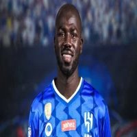 إصابة نجم الهلال كوليبالي تثير الجدل بعد مباراة باختاكور