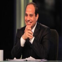 الرئيس السيسي يشيد ببرنامج "قطايف" وتكريم الفنان سامح حسين