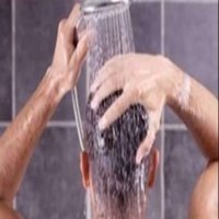 هل الاستحمام يغني عن الوضوء للصلاة؟.. دار الإفتاء تجيب