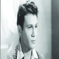 عبد الحليم حافظ: العندليب الأسمر الذي خطف القلوب ورحل مبكرًا