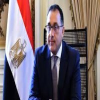 رئيس الوزراء يؤكد على الاسراع في وتيرة الإصلاح الإقتصادي 