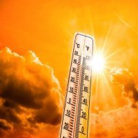الأرصاد الجوية توجه تحذيرات ونصائح للمواطنين خلال الموجات الحارة الحالية والتالية 