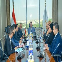 نائب وزير التموين يجتمع مع رئيس شعبة المخابز 